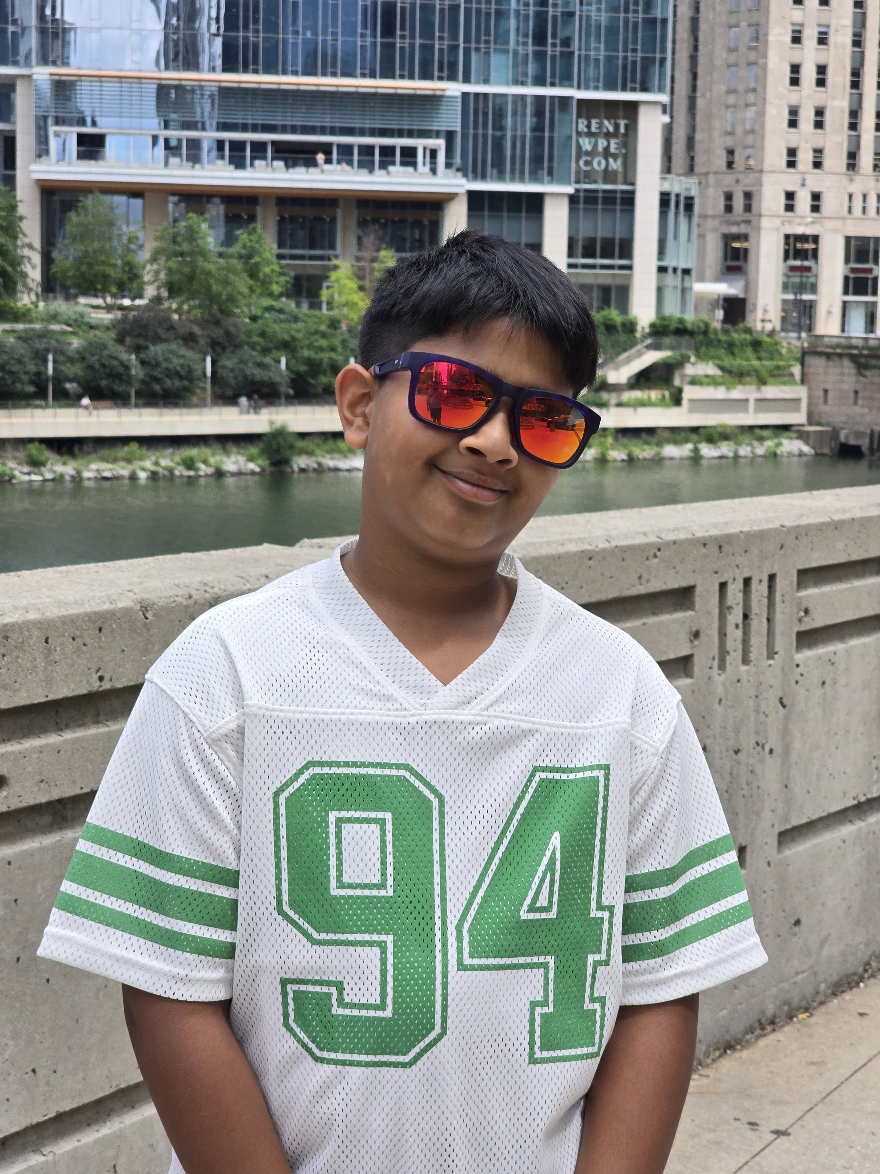 Portrait near the Chicago riverwalk